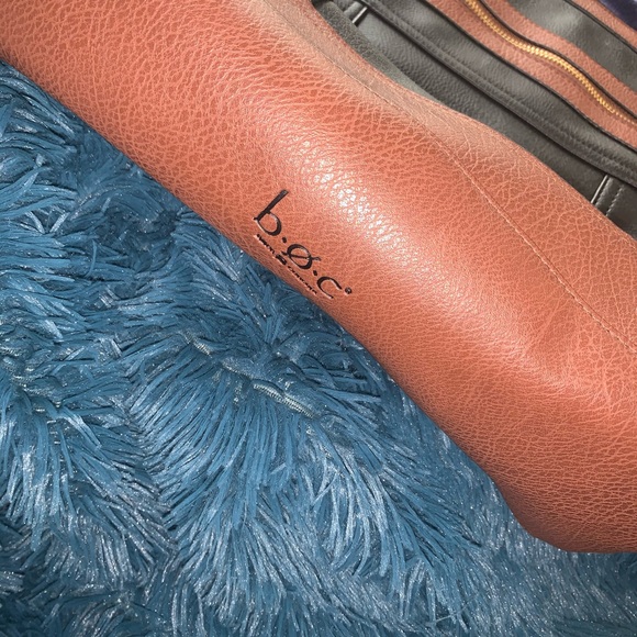 B.O.C. Born Concepts leather purse - Picture 7 of 7